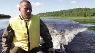 Сплавы на сап-бордах в Лесном отеле Голубино