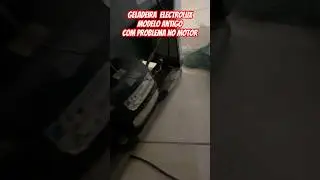 Geladeira  electrolux Modelo antigo com problema no motor, pistão quebrado ! SÓ TROCANDO MOTOR AGORA