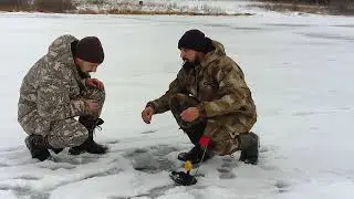 Бешенное начало ! Рыбалка на жерлицы !