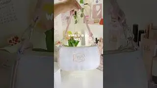 🌷short v: what’s in my bag?˚ ༘♡ #sanrio #cinamonroll #bagraid #sanriocinammonroll