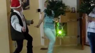 Сказка " Как  дед  за елкой в лес ходил"