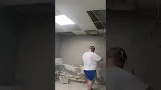 construction #venetianplaster #diy #plaster #plasterer #homerenovation #homeimprovement #render