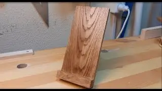 DIY Wooden Phone Stand