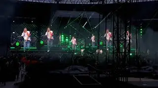 BTS Wembley London D2