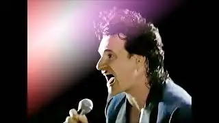 U2 - When love comes to town