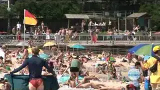 Lets Go Surfing - Bondi Beach Discover Bondi
