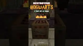 Destroying HOGWARTS 1 TNT At A Time #minecraftshorts #minecraft #minecrafthogwarts