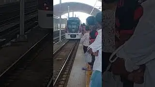 O DIA QUE O TREM 1000 FEZ QUE IA PARAR E SE MANDOU, veja