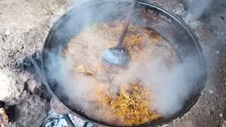салом дуслар бугун сизларга кискача ош жарайонини курсатмокчимиз ёкса 👍босип куйинг
