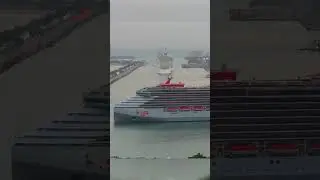 Гиганские круизные лайнеры