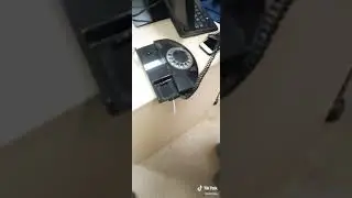 Современная продвинутая молодёжь  и старый телефон 😂😂😂
