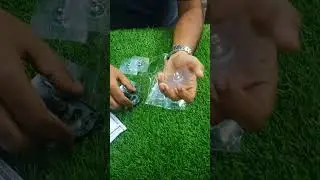 Nail free Adhesive Wall hanger/ சுவற்றில் ஆணி அடிக்காமல் ஃபோட்டோ பிரேம் மாட்டுவது எப்படி