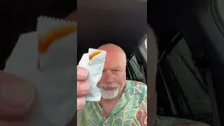 Quick Bite: Taco Bell Taco #taco #tacobell #quickbites #tastetest #foodreview #livelife365