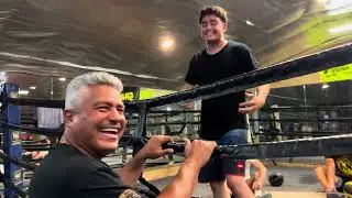 MEET LEO 8-0 FUTURE CHAMP FROM RGBA - ESNEWS BOXING