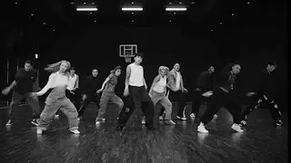 jungkook - THRILLER dance (michael jackson)
