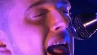 Plan B - Mama (Live at Reading Festival)