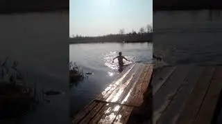 Пацаны открыли сезон купания