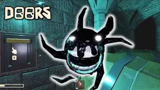 Roblox DOORS - Teaching my DAD how to Play!