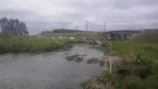 Квадрика штурмуют реку  Juma
