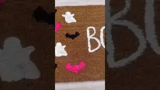DIY HALLOWEEN FRONT DOOR MAT HOW CUTE DOES THIS TURN OUT? #momhack #halloweenhacks #diy