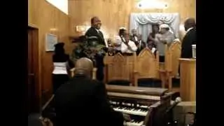 Watch the organist!