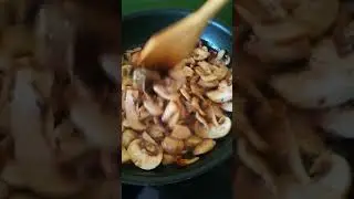 CHAMPIÑONES AL AJILLO RECETA DE SEBI