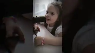 Диана поёт🎤