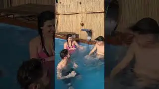 Gözde Akgün | Soruyu bilemeyeni havuza sokuyorum 