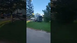 Out for a stroll #rvpark #canadacamp #campingsites #camping #happilyhomelesstoronto