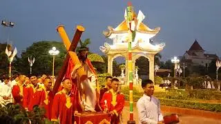 2024 GIÁO HỌ THÔN ĐÔNG - CUỘC THƯƠNG KHÓ CHÚA