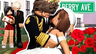 MY ROYAL WEDDING DAY WITH THE PRINCE GONE WRONG *VOICED* BERRY AVENUE