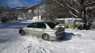 Mitsubishi Lancer Evo 7 GT-A Snow Drift