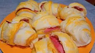 Круассаны с ветчиной и сыром из слоеного теста