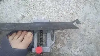 переносні компактні зажимні тиски (губки) Forte VC 70