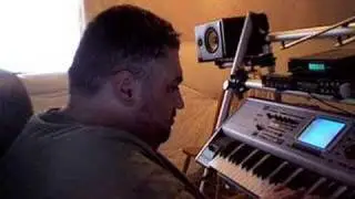 Two Handed Beat