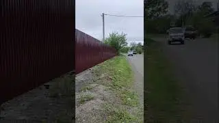 Устанавливаем заборы и ворота #стройка #дача #дом #ворота