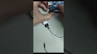 Reading Temperature and Humidity with the DHT22 Sensor | ARDUINO #46 