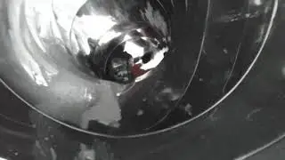 Окей Мирос просто застрял в трубе😭😭😩😭😩😭😩😭😭😩😩((9(((