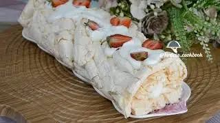 Воздушный и Нежный Меренговый Рулет с Черешней