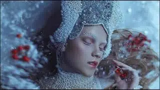 Новогодняя. Джордж Майкл. Мейн-куны. Котики.
