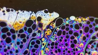 Soap Bubbles - Iridescent Surface I - Macro Video Chemical bouillon