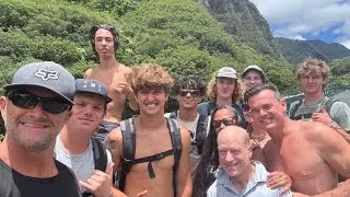 Last hike in Iao valley with the whole LTD crew together. (Living the Dream crew)