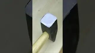 Запомни эту хитрость! Как забить маленький гвоздь, чтобы не ударить молотком по пальцам? 