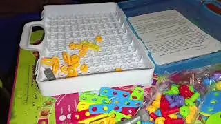 Развивающий конструктор с шуруповёртом.