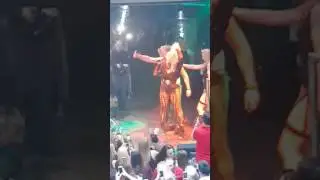 Jelena Karleusa skida muskarca FLASH -Pforzheim-