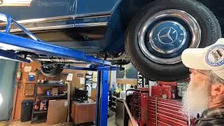 1967 W113 Pagoda ZF5 speed examination