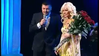 Таисия Повалий. Одолжила.