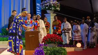 13th International Convention: Representatives cast ballots to elect Universal House of Justice