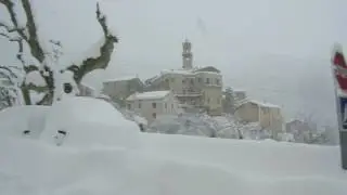Neige dans le centre Corse - Balade dans le village d'Omessa - 17 Janvier 2017 - 107 Cms
