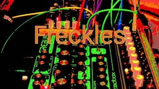 FRECKLES semi modular synth sequencing
